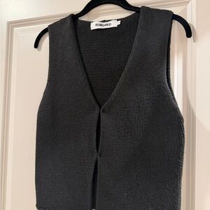 Rumored Charcoal Sleeveless Knit Top